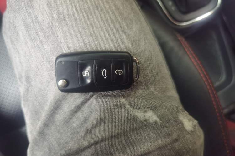 Used Volkswagen Polo 2016 1.4L Automatic Trendy Model Vehicle Key