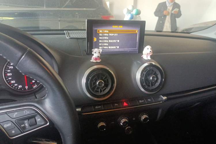 Used Audi A3 2020 Limousine 35 TFSI Fashion Edition China VI Emission Standard Audio And AC Panel