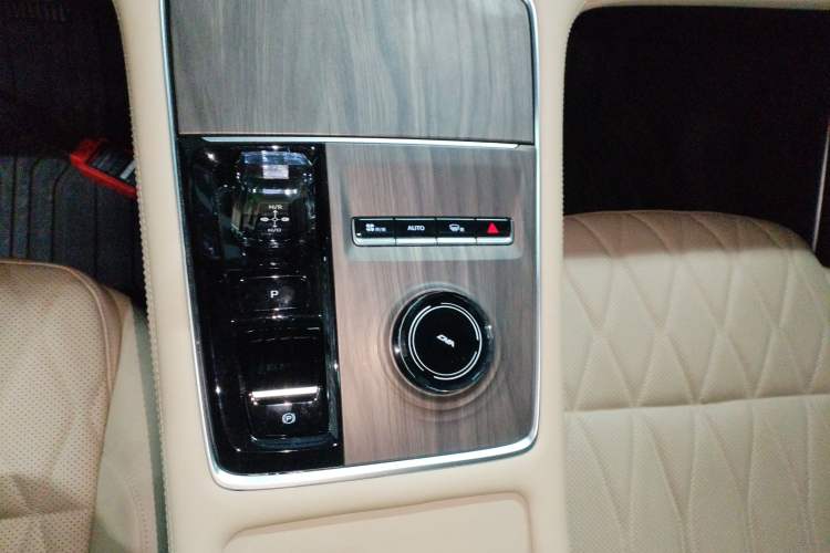 Used Geely Auto Monjaro L 2025 Dongfang Yao 2.0TD Automatic All-Wheel-Drive Wangyue Edition