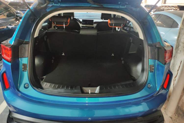 Used Haval LHERY 2021 High-Performance Version 1.5T Golden Rabbit Trunk