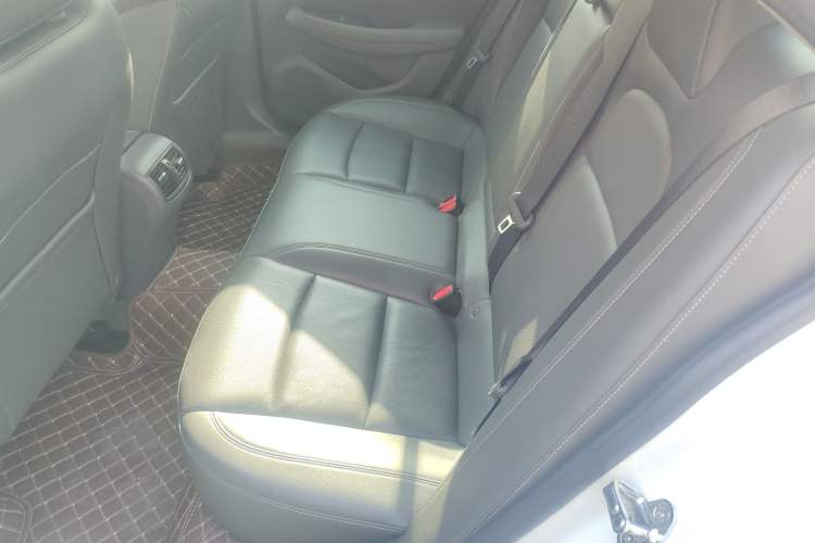 Used Chevrolet Malibu 2016 2.0L Automatic Luxury Edition