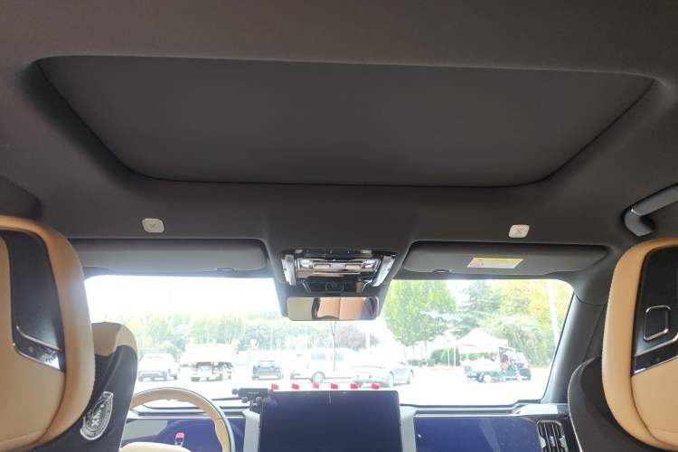 Used Formula Leopard Leopard 8 2025 Zhiyong Flagship Drone Edition 7 Seats