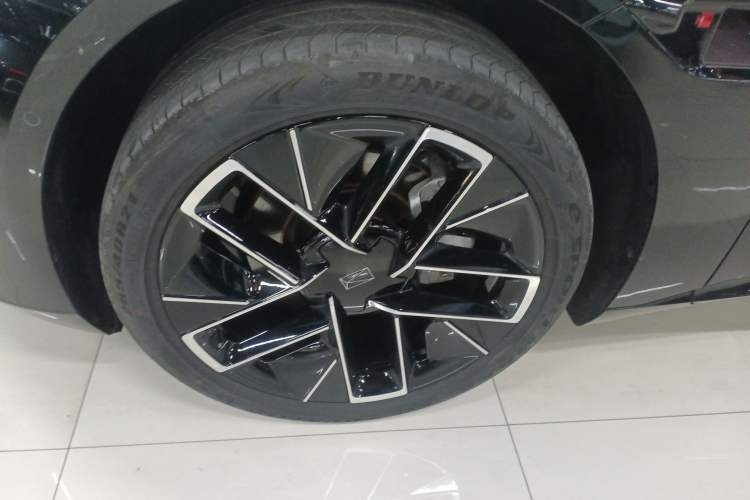 Used Avatr 12 2025 Updated Ultra All-Electric Four-Wheel Drive
