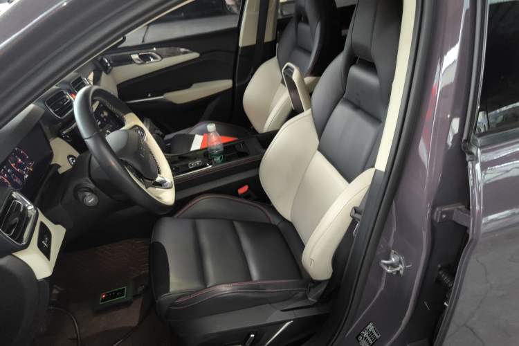 Used Lynk & Co 02 2022 1.5T DCT Shine Plus
