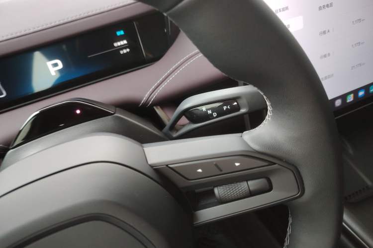 Used Xiaomi Auto SU7 2024 Rear-Drive Ultra-Long Range Advanced Pro-Level Intelligent Driving Version
