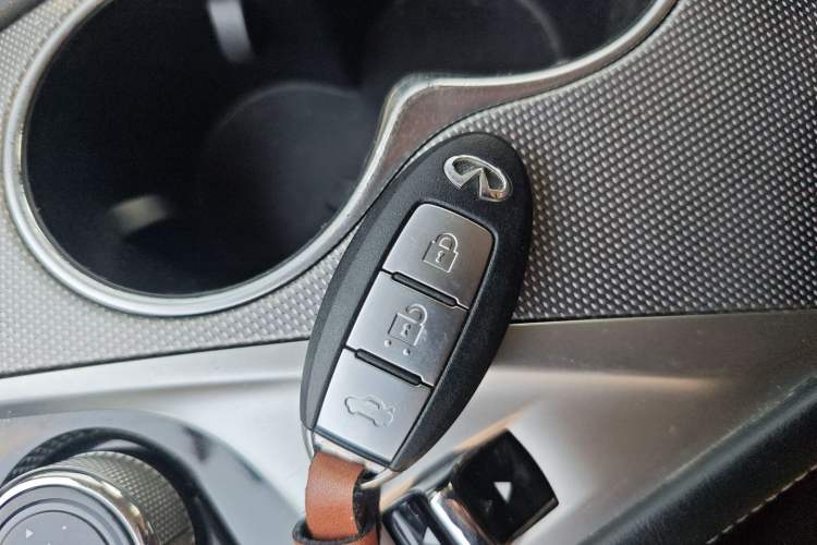 Used Infiniti Q50L 2016 2.0T Elite Sport Edition
