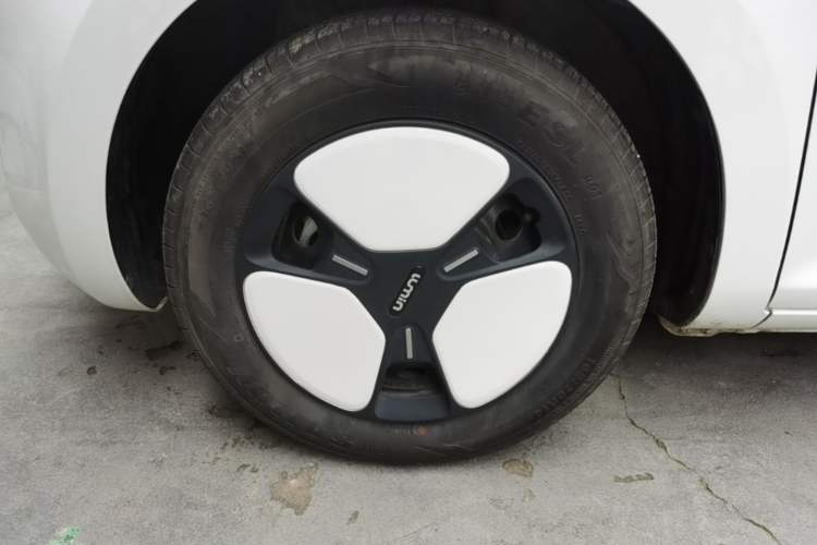 Used CHANGAN NEVO Lumin 2023 205km Xiangqin Version Exterior 4