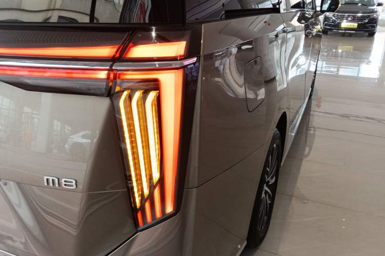 Used GAC Trumpchi M8 2024 Master Series 400T Ultimate Edition Exterior 6