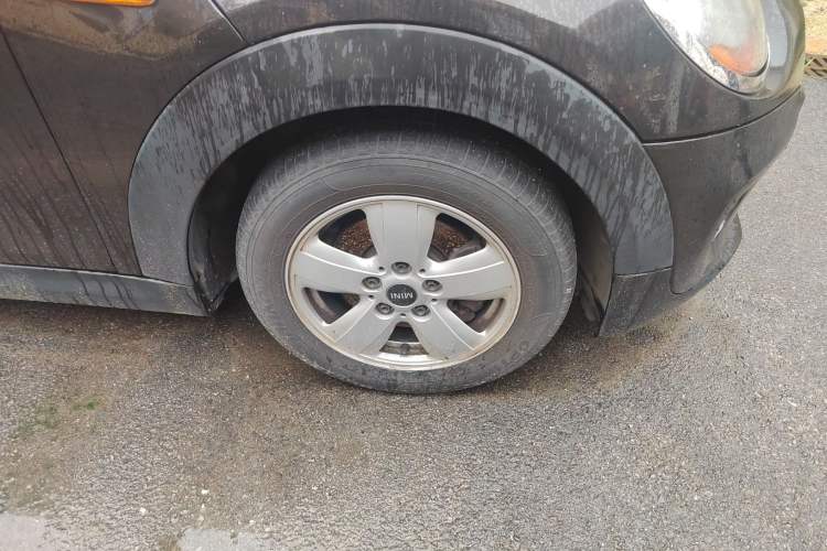 Used MINI 2014 1.2T ONE Right Front Wheel Hub