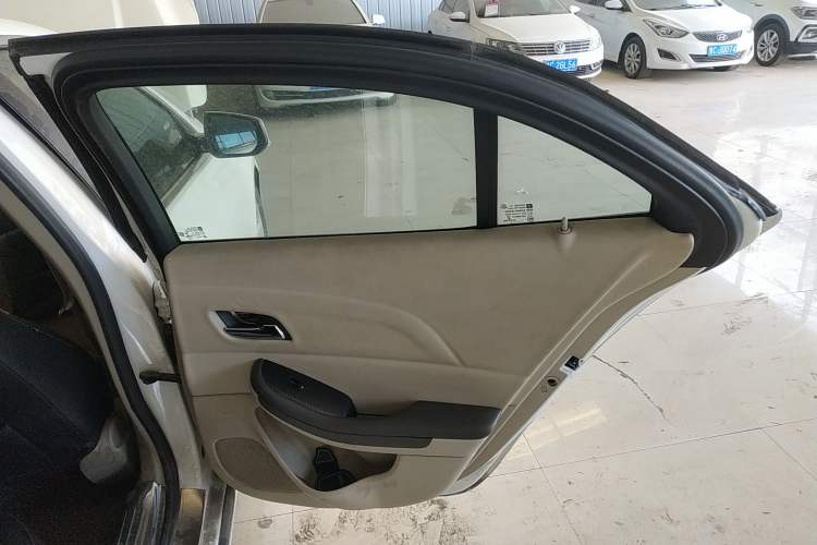 Used Chevrolet Malibu 2014 2.0L Automatic Comfort Edition