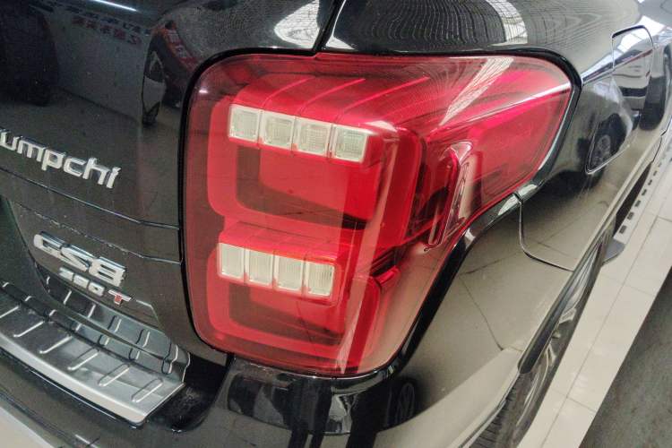 Used GAC Trumpchi GS8 2019 390T Two-Wheel Drive Luxury Smart Connectivity Version (7 Seats)
