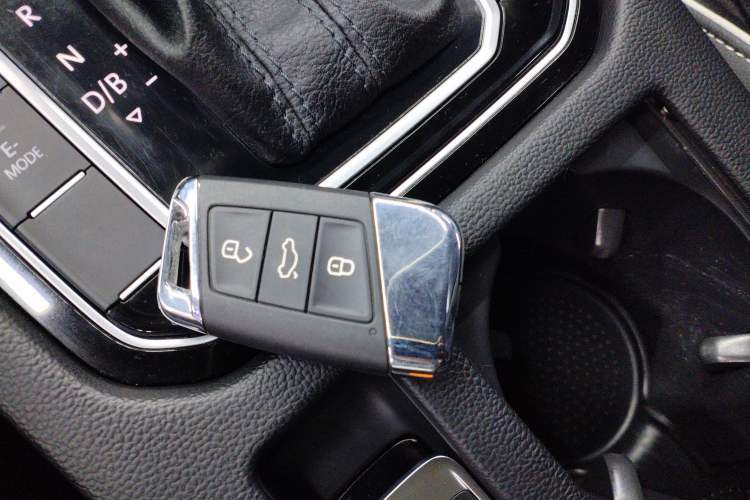 Used Volkswagen Magotan GTE Plug-in Hybrid 2022 GTE Luxury Model