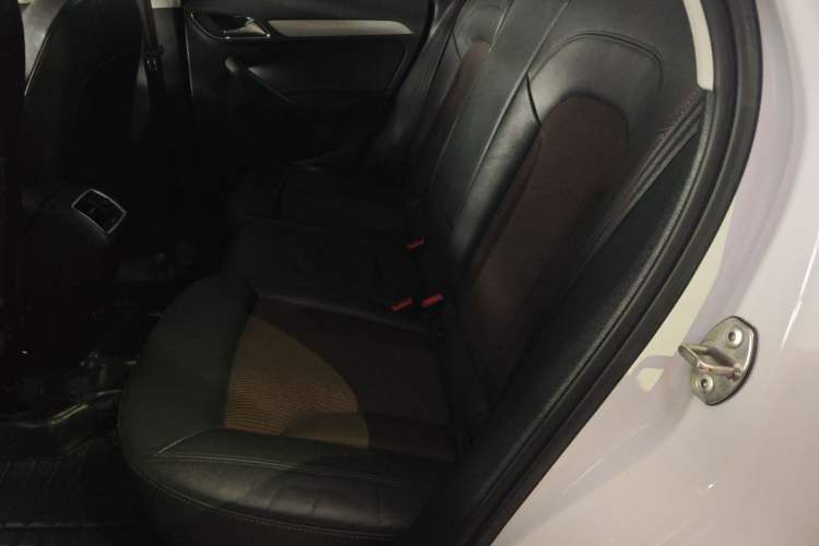 Used Audi Q3 2018 30th Anniversary Edition 30 TFSI Fashion Model
