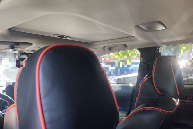 Used Toyota Corolla Cross 2024 2.0L Smart Electric Hybrid Dual-Engine Elite Edition
