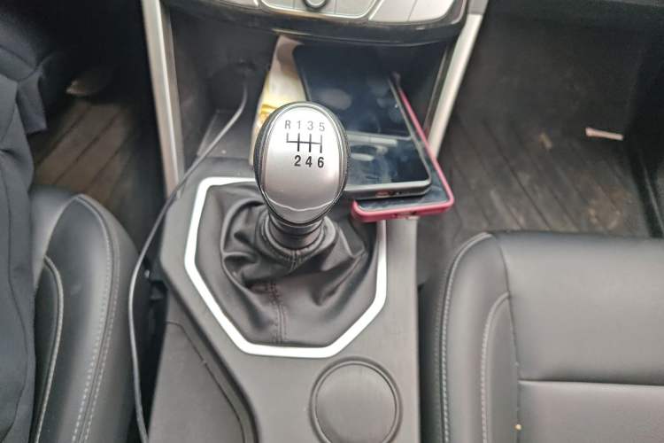 Used Great Wall Poer 2019 2.0T Commercial Version Manual Diesel Two-Wheel Drive Elite Long-Box GW4D20M
