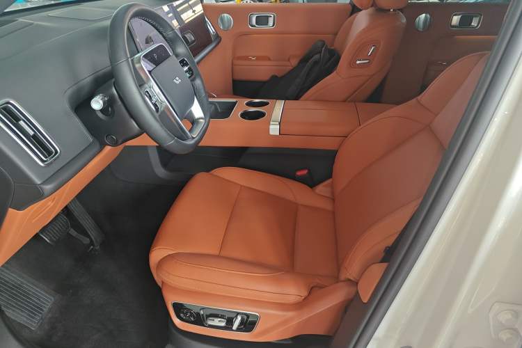 Used Li Auto L7 2024 Pro Model
