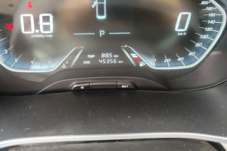 Used Baojun 360 2019 1.5L CVT Elite Version China VI Odometer Close Up