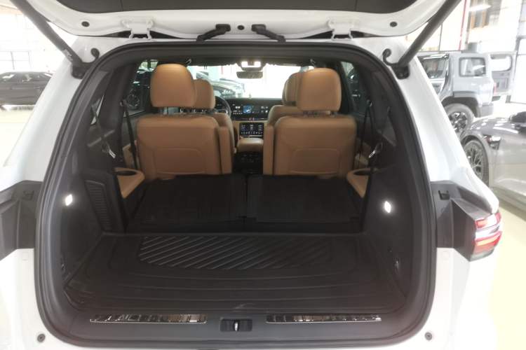 Used Li Auto ONE 2020 Extended-Range 6-Seater Version
