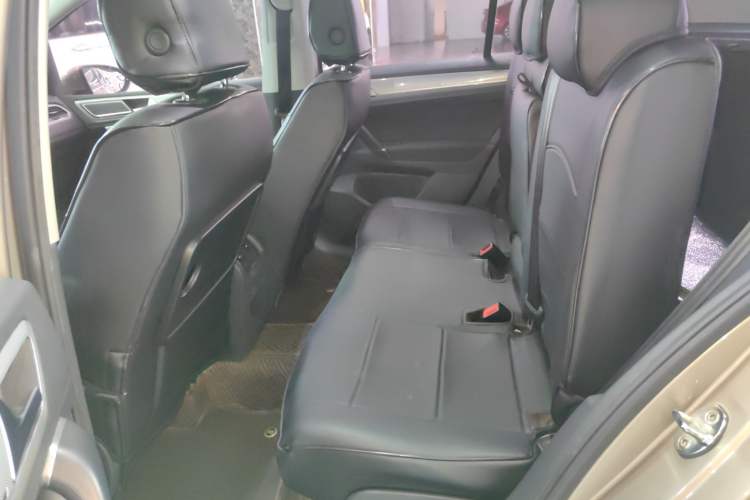 Used Volkswagen Golf Sportsvan 2016 230TSI Automatic Trend Edition