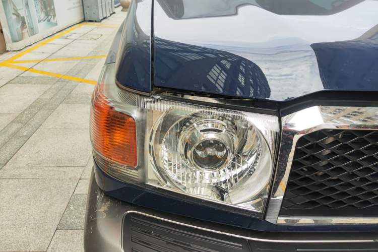 Used Toyota Land Cruiser 2018 4.0L LC76 4-Seater Four-Wheel Drive Middle East Version
