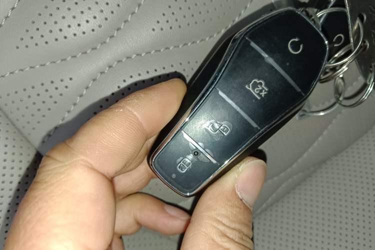 Used BYD Han 2025 DM-i Intelligent Driving Edition 125KM LiDAR Flagship Model