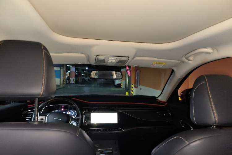 Used CHANGAN OSHAN X7 2020 1.5T Automatic Parking with Facial Recognition – Spacey & Carefree Edition
