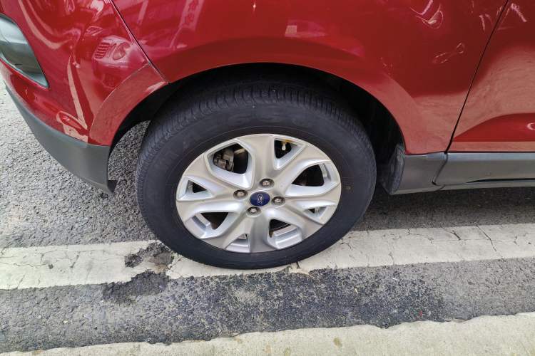 Used Ford EcoSport 2013 1.5L Automatic Fashion Model