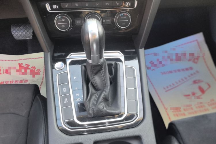 Used Volkswagen Magotan 2017 330TSI DSG Luxury Model
