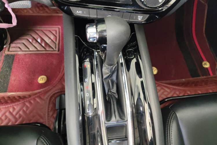 Used Honda Vezel 2020 1.5L CVT Elite Edition
