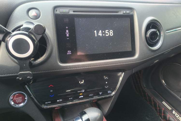 Used Honda XR-V 2015 1.8L VTi CVT Luxury Edition
