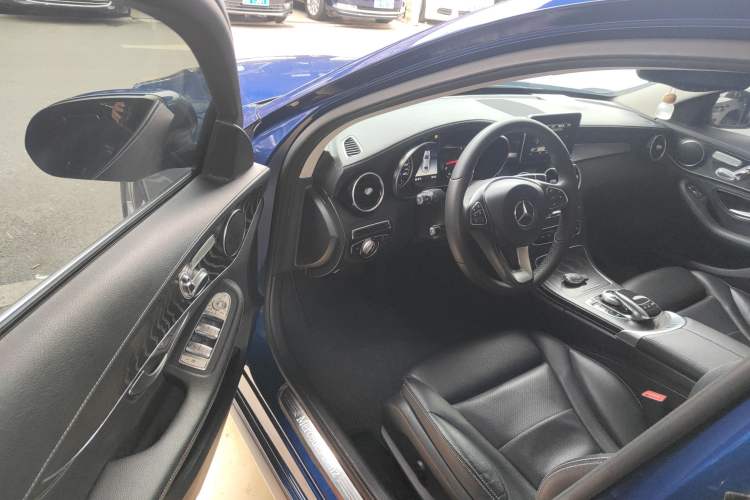 Used Mercedes-Benz C-Class 2017 Facelift C 200 L Sport Edition