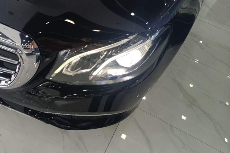 Used Mercedes-Benz E-Class 2019 E 300 L Stylish Model
