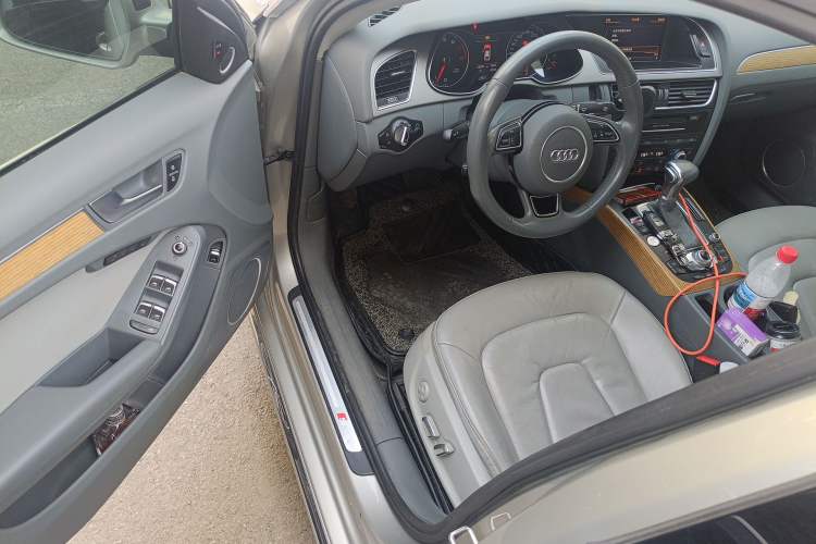 Used Audi A4L 2016 35 TFSI Collection Edition S line Luxury Model
