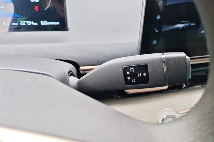 Used Cowin October 2023 201km Wave Rider Edition
