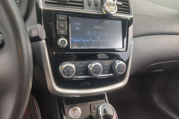 Used Nissan Tiida 2016 1.6L CVT Smart Drive Edition
