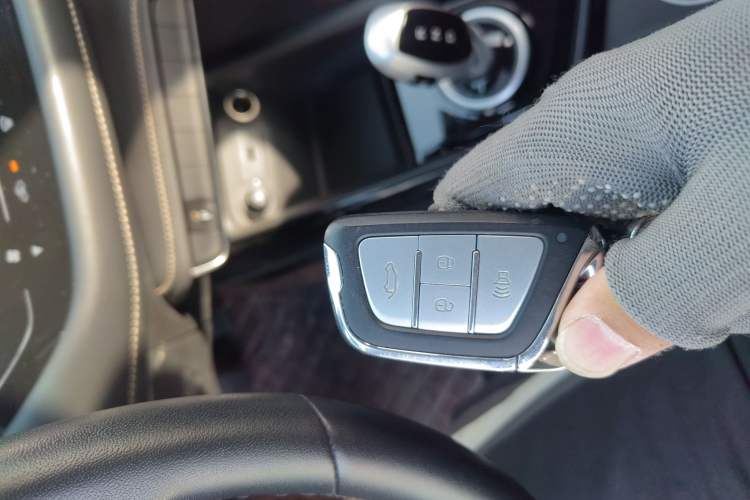 Used JAC iEVS4 2019 Luxury Smart Edition