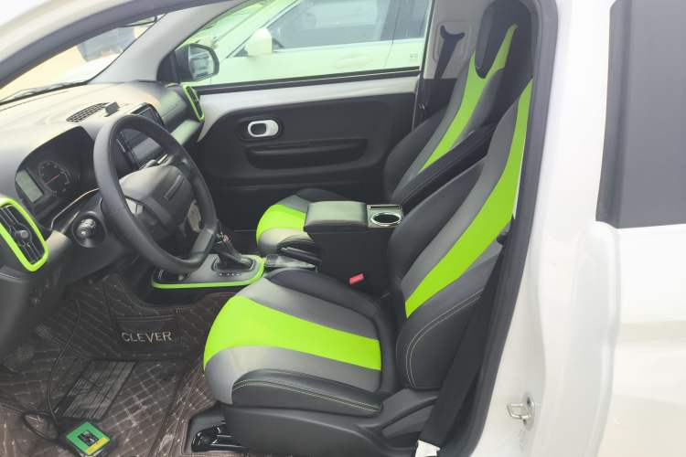 Used Roewe Clever 2021 302km All-Round Version