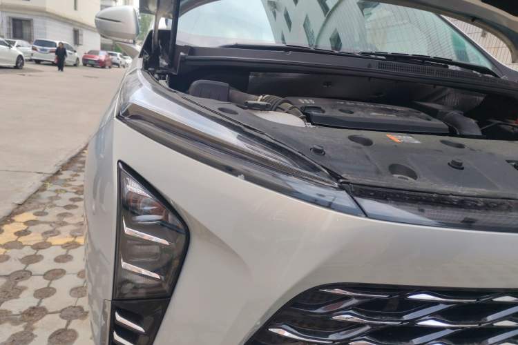 Used Buick GL8 New Energy 2024 Lu Zun Deluxe Edition 7-Seater
