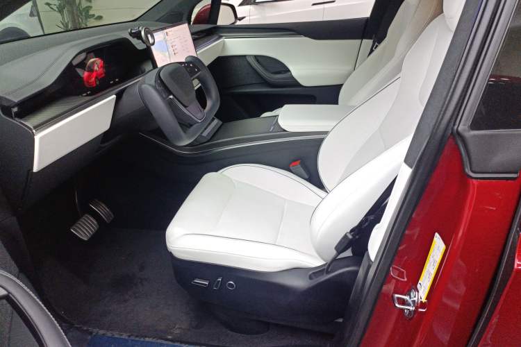 Used Tesla Model X 2023 Three-Motor All-Wheel-Drive Plaid Version