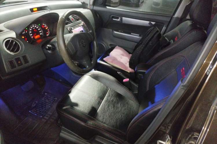 Used Suzuki Swift 2015 1.5L Automatic Limited Edition Left Front Seat