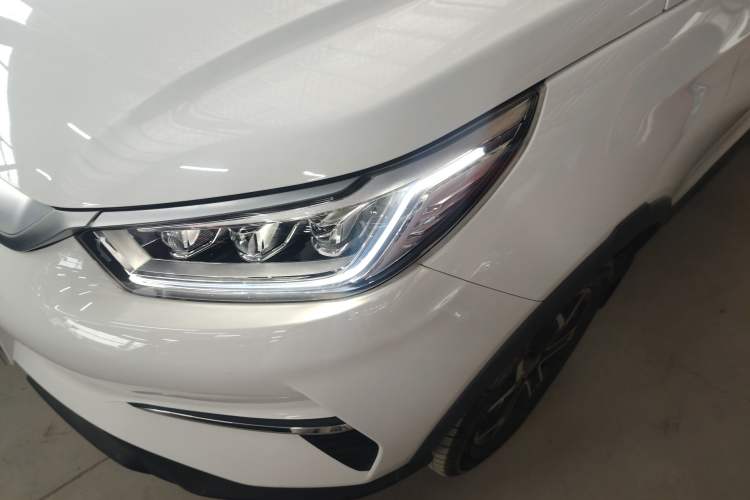 Used BYD Yuan Pro 2021 401 km Luxury Version Left Front Headlight
