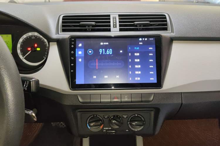 Used Skoda Fabia 2017 1.4L Automatic Car Enjoy Edition