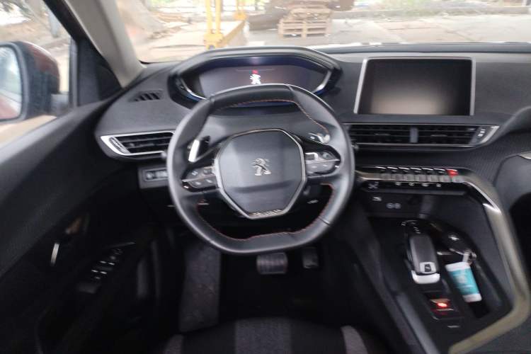 Used Peugeot 4008 2019 400THP First Edition Steering Wheel