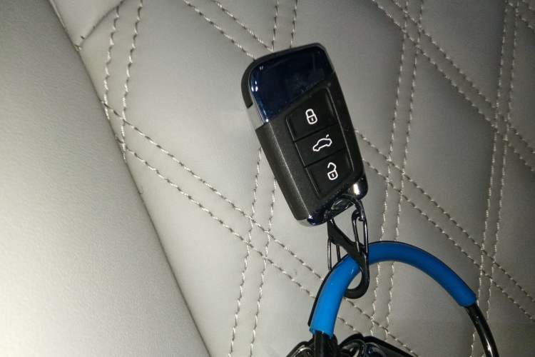 Used Volkswagen Magotan 2023 2 Million Units Limited Edition 330TSI DSG Leading Version
