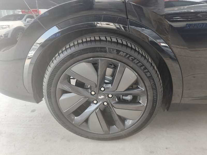 Used Li Auto L7 2024 Pro Model — 26