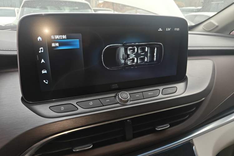 Used Buick GL8 2023 Land Executive Class 652T Luxury Model Audio And AC Panel