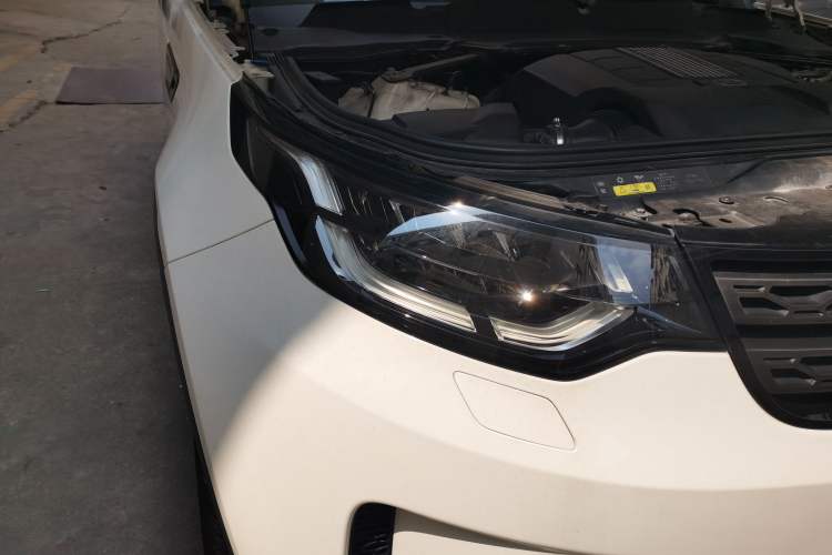 Used Land Rover Discovery 2017 3.0 SC V6 SE