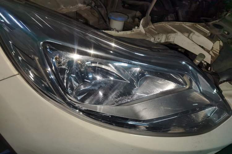 Used Ford Focus 2012 Sedan 1.6L Automatic Comfort Model
