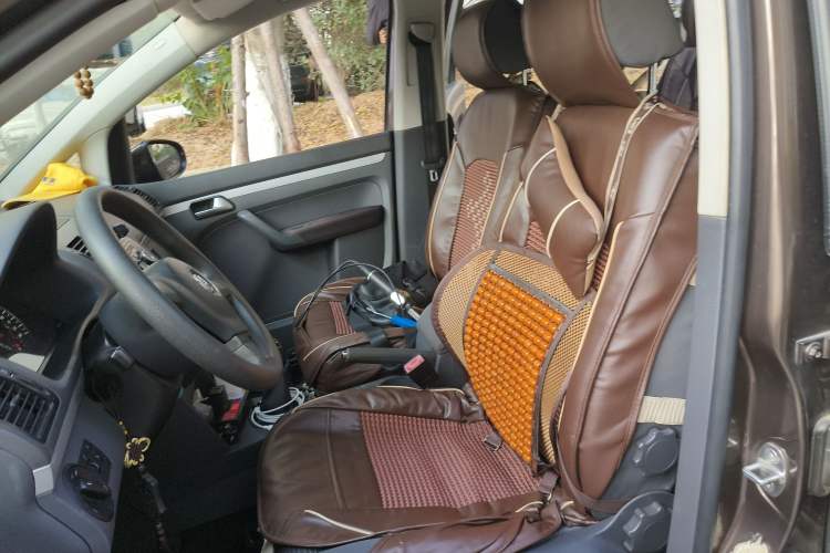 Used Volkswagen Touran 2013 1.4T Manual Fashion Edition 5 Seats Left Front Seat