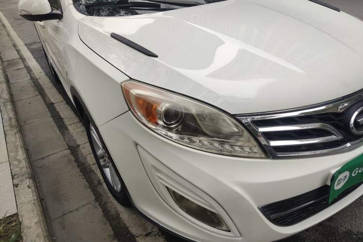 Used GAC Trumpchi GS5 2014 2.0L Automatic Two-Wheel Drive Deluxe Edition Right Front Headlight